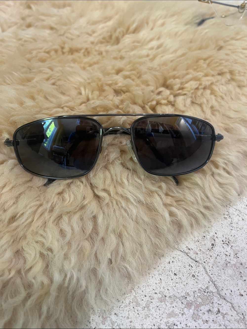 Maui Jim Kahuna Sunglasses Polarized Lens Tortoise Arm Bands